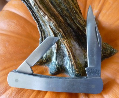 sword_and_pumpkin.jpg
