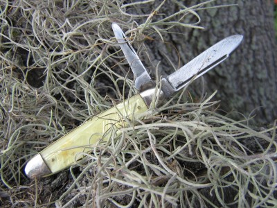 CAMCO CRACKED ICE KNIFE 001.jpg