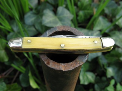 Schrade pile 1.JPG