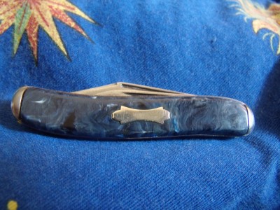 Colonial blue swirl 005.jpg