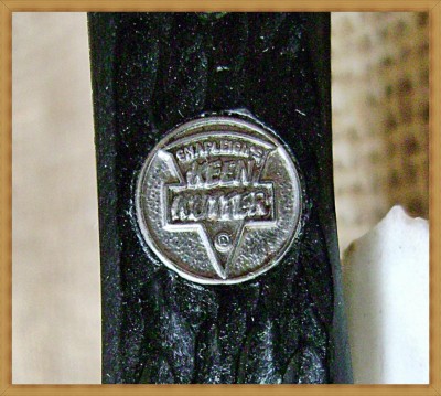 Keen Kutter K30 - 1950s - Shield.JPG