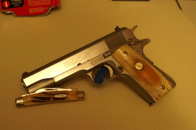 Case&Colt.jpg