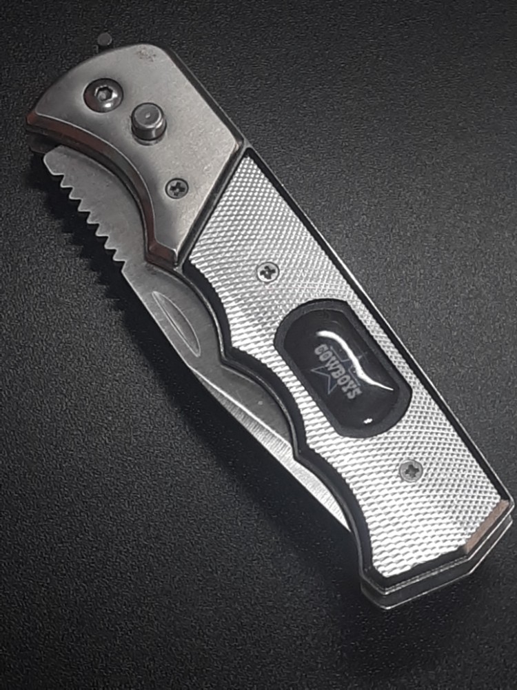 https://www.allaboutpocketknives.com/catalog/image/archives/catalog/1614807014_3752_7.jpg