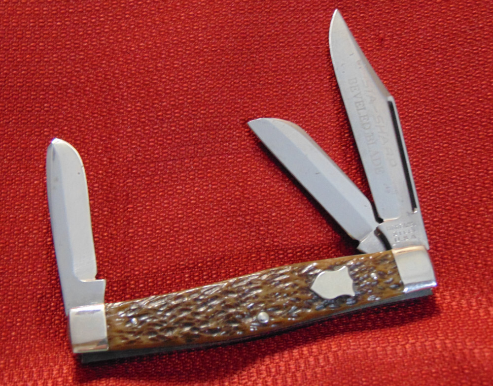 https://www.allaboutpocketknives.com/catalog/image/archives/catalog/1644811487_312_1.jpg