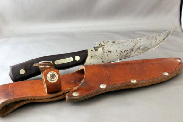 OLD TIMER by SCHRADE (USA) Model 15OT Fixed Blade Hunting Knife with Original Leather Sheath