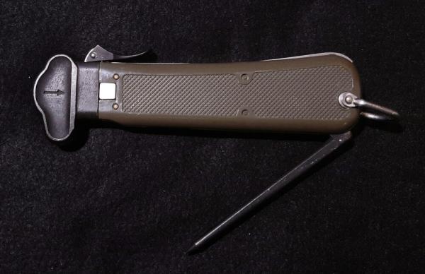 Bund Paratrooper Gravity Knife - OFW Messer with Take-Down Button