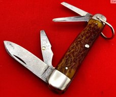 Vintage CATTARAUGUS Model No. D2589 4-Blade Whitt-L-Kraft Official Boy Scout Pocket Knife Bone Stag