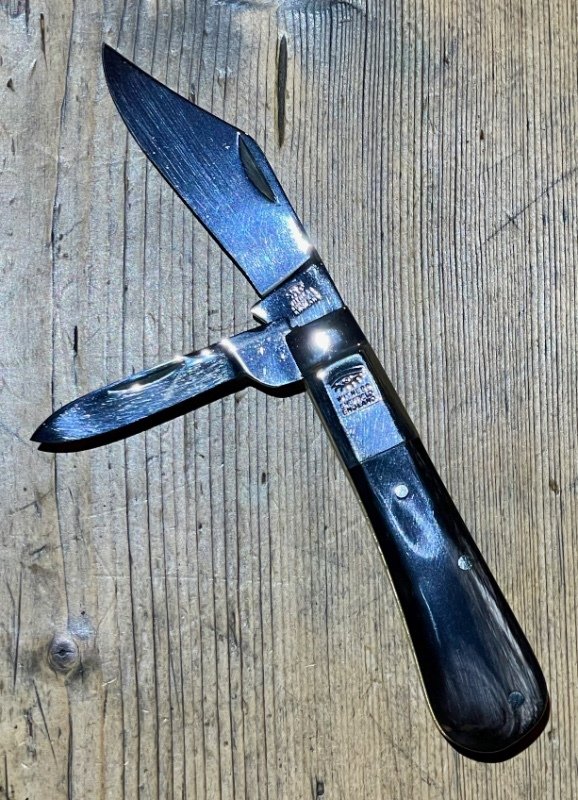 Taylor's Eye Witness Premium Custom made Twin Blade Barlow with Clip ...