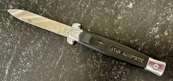 Star Automatic Out The Front (OTF) Switchblade Knife, Unused