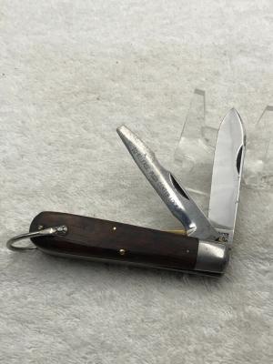 Vintage Kutmaster Utica NY USA Electrician Knife In Excellent Used Condition