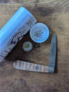 Great Eastern Cutlery, GEC - TKC SFO Fiddleback Maple(394124) As New in The Tube.