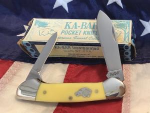 Vintage Ka-Bar Dog Head 2 Blade Canoe Knife w Yellow Derlin Handles -Dog Head Shield -NOS amp MNM