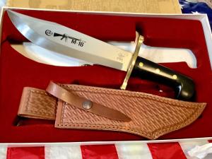 Case xx 2011 Colt Military M-16 Theme Bowie w Black Synthetic Handles amp Orig Sheath