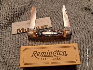 Remington Muskrat Knife; R4486; 1988; Near Mint; Original Box & Papers