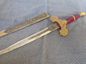Viintage Toledo fixed blade Dagger in beautiful