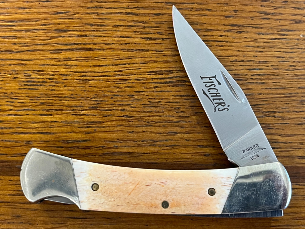 https://www.allaboutpocketknives.com/catalog/image/catalog/1696274729_7266_3.jpg