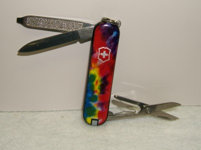 Rainbow Tye Dye-01.JPG