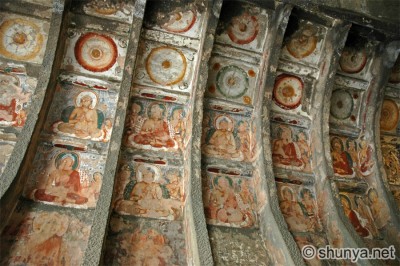 AjantaCaves26.jpg