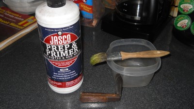 2. Jasco Prep & Primer (phosphoric acid), disposable Tupperware bowl, and a 25 cent chip brush from Harbor Freight..JPG