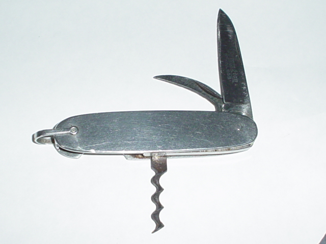 knife 003.jpg