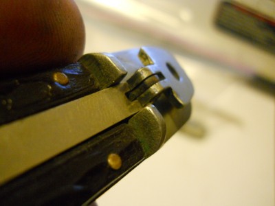 12 spring & lever on knife.JPG