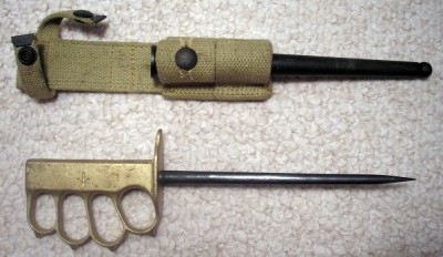 UKKnuckleTrenchKnife_c.jpg