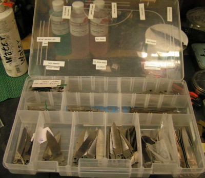 Tackle tray of Schrade replacement blades.jpg