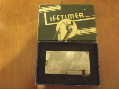 1-21-12  thore' lifetimer cigarette lighter 002.jpg