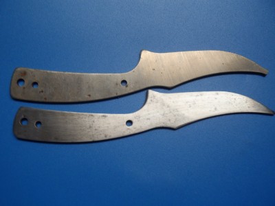Couple of Schrade152 blanks to put handles on..