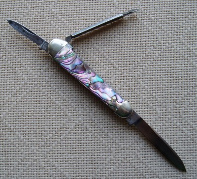 Electric Abalone Lobster3.JPG
