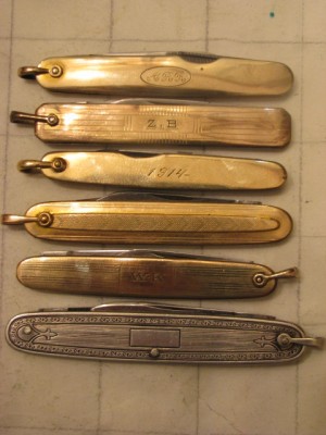 6FobKnives1.jpg