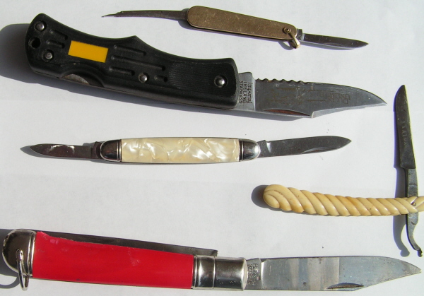 Top down.
<br />G/f Fob Italy,Ducks Unlimited Ireland, Tourist Pen Sheffield,What is it called A.J.
<br /> Jordan Sheffield, Fish Knife England
