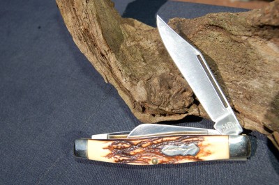 886UH made by Camillus -1.JPG