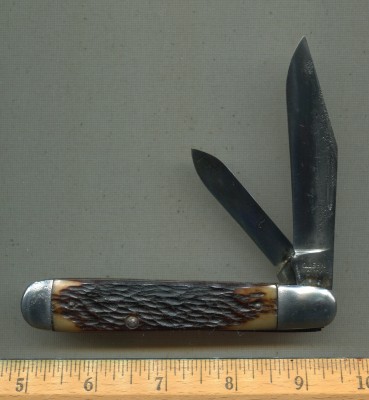 Queen English Jack Rogers Bone.jpg