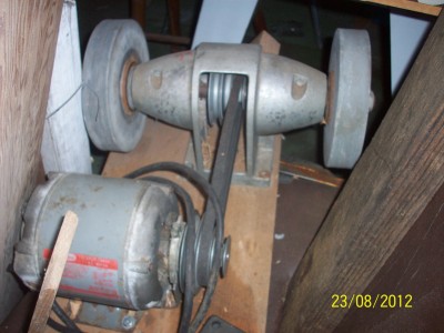Buffer/grinder/ sharpener/ multi purpose, just change wheels and speed