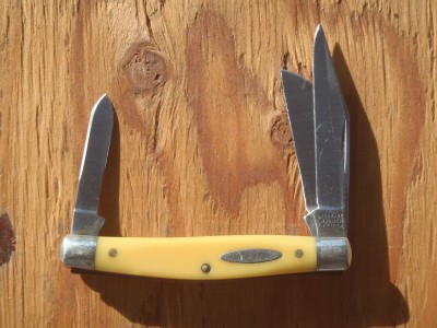 Schrade Walden NY. USA. 834Y