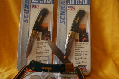 These small 35OT knives are hard to find.