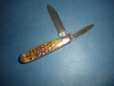 Robeson Easy Open Jigged Bone Knife 002.JPG
