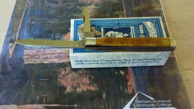 CASE CLASSIC DR. KNIFE 3.jpg