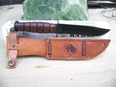 KA-BAR 02-1250 Short USMC Combat Knife & Sheath.JPG