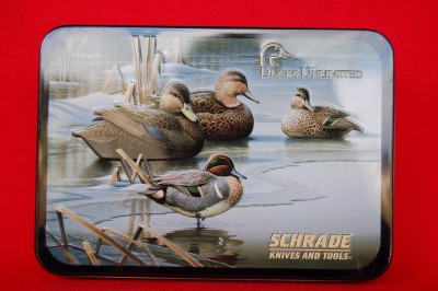 3 - DUCK TIN.JPG