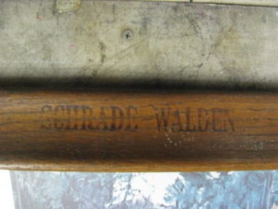 SchradeWaldenPicDetail.jpg