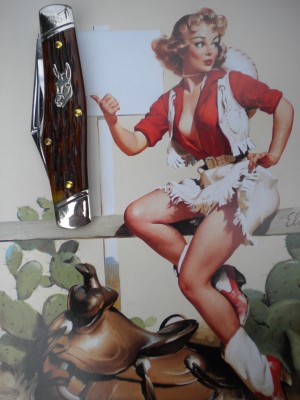 knife pinups 026.JPG
