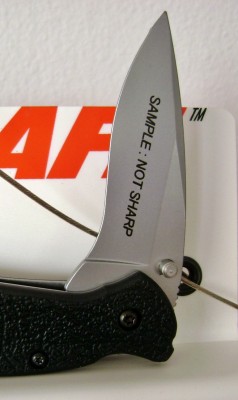 Kershaw Display - Blade Etch.JPG