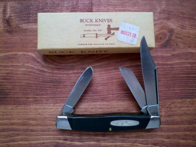 Buck 301 & box 11-24-70.jpg