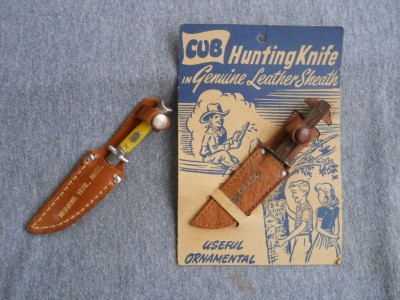 Colonial Fixed Blades ''Cub Hunter'' old n new.JPG
