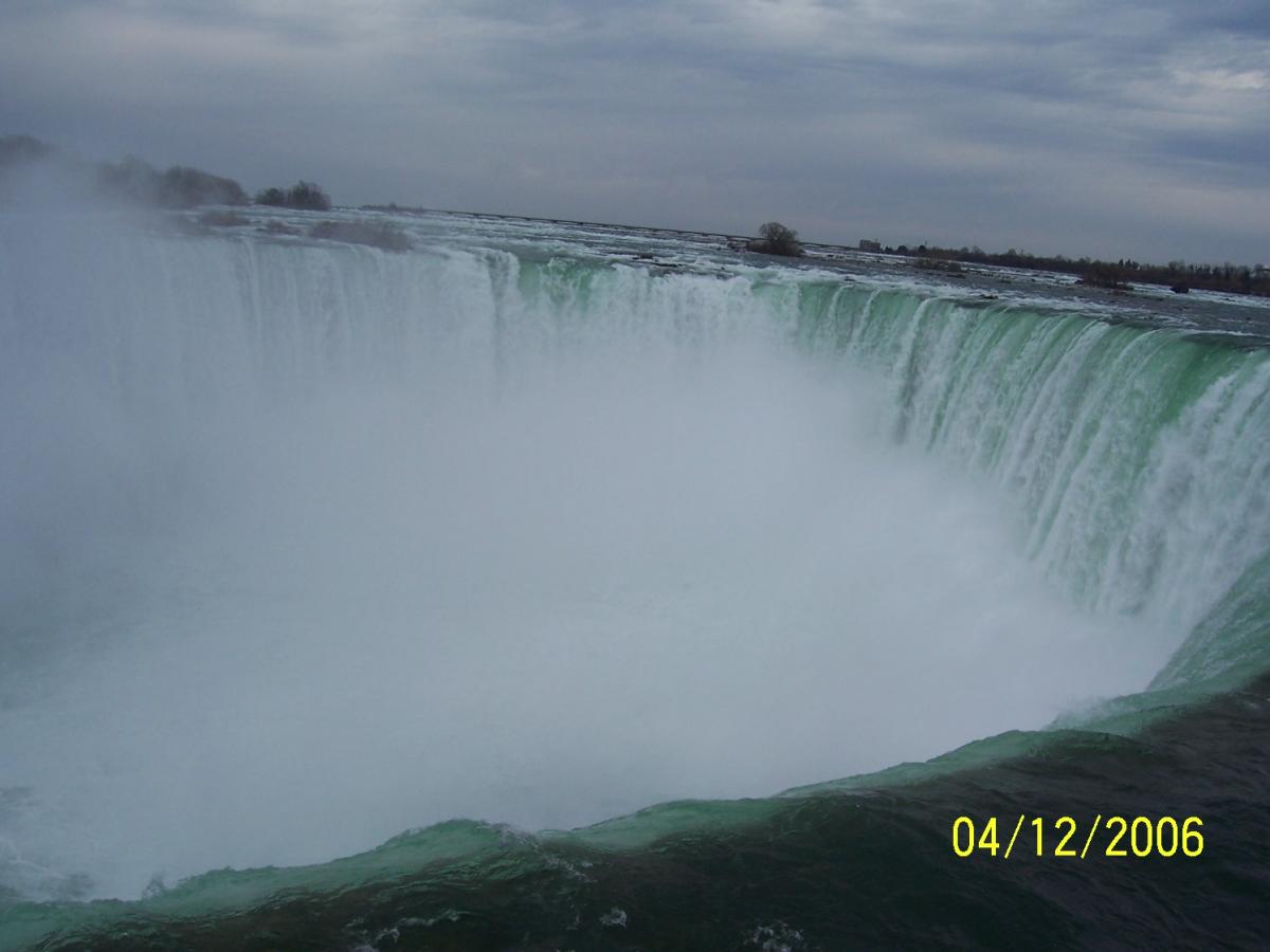 niagra falls2.JPG