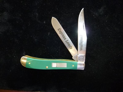 REMINGTON GREEN KNIFE.jpg