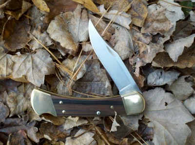 Buck 110 four-dot circa 1980-85.jpg