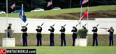 Obama Marines.jpg